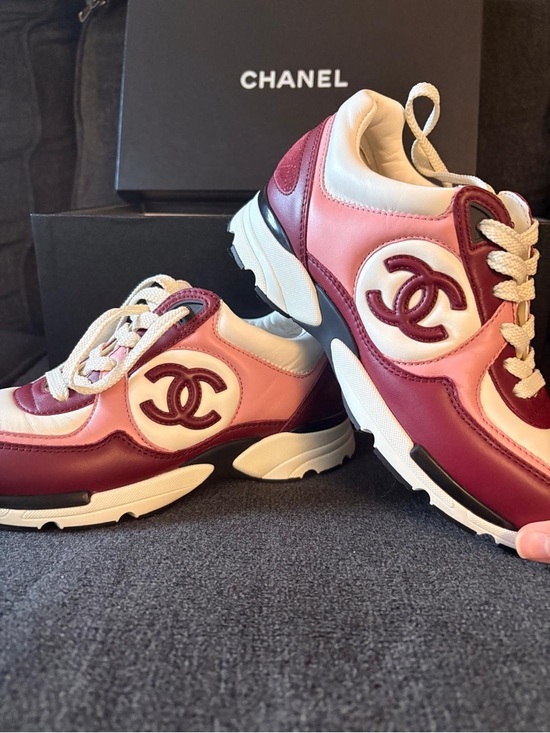 CHANEL Shoes - CHANEL White & Burgundy CC Logo Leather Sneakers